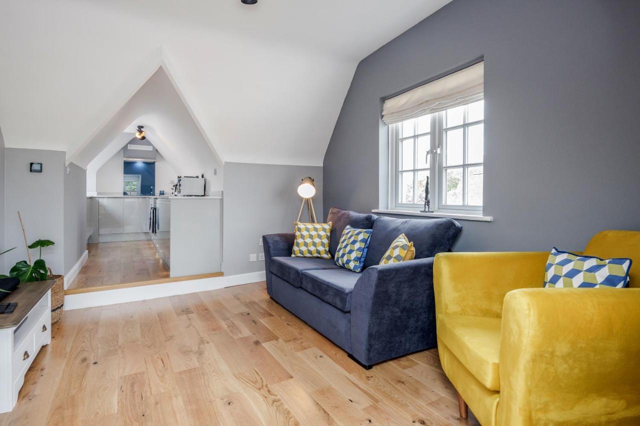 The Gem Of Central Winchester - Sleeps 4 Exterior photo